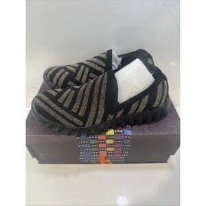 Bernie Mev Shoes Black Bronze Size 37 US 6 NIB BM16